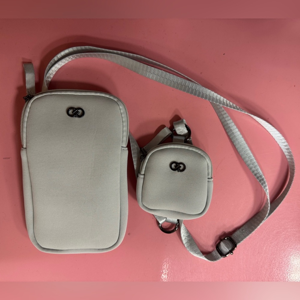 Calia by Carrie underwood crossbody